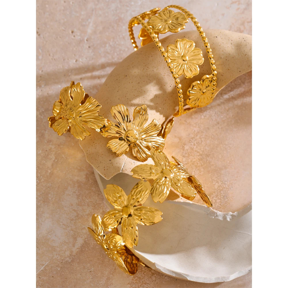 PULSERAS DORADA DE FLORES (3 MODELOS DIFERENTES)