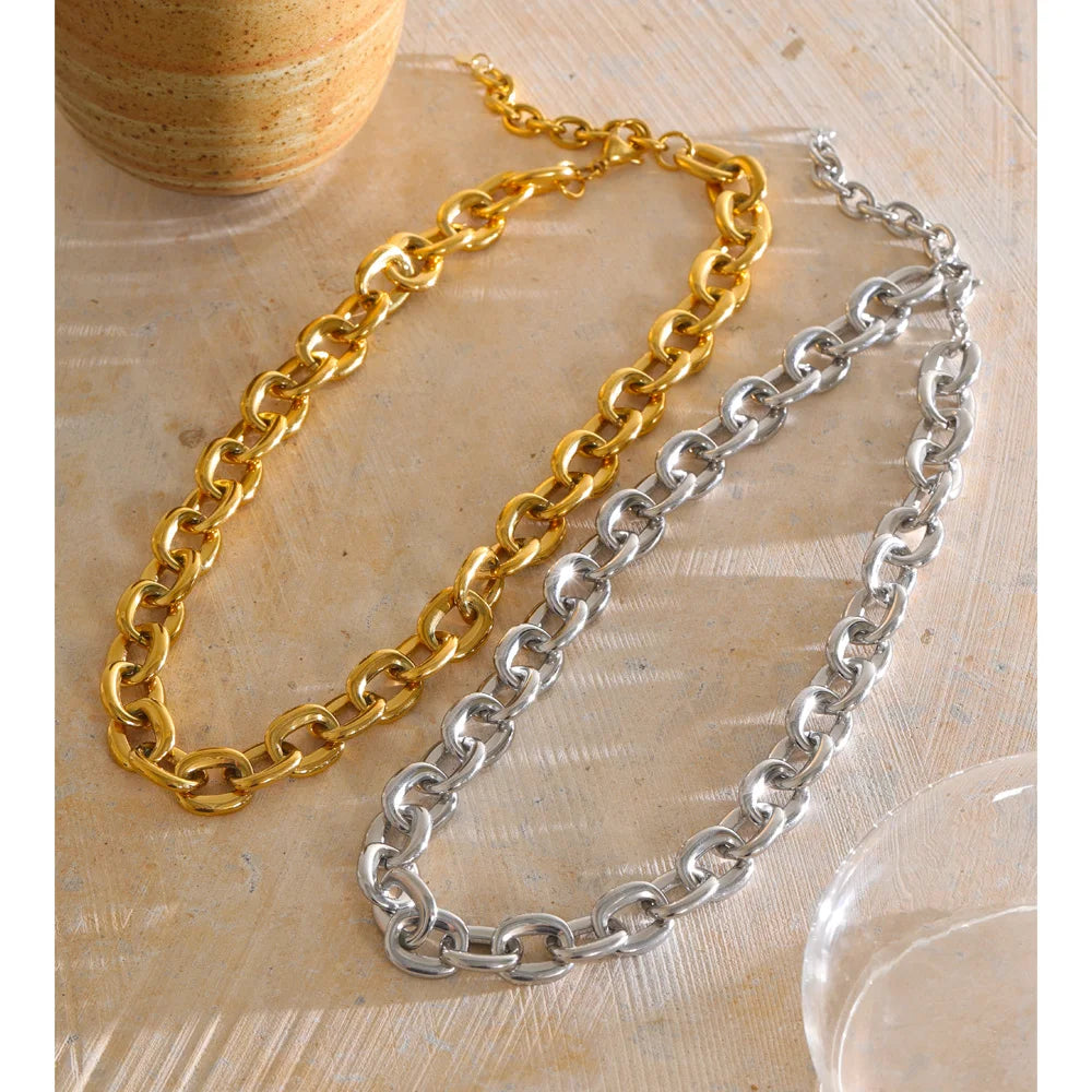 Collar de eslabones en acero inoxidable · Catena