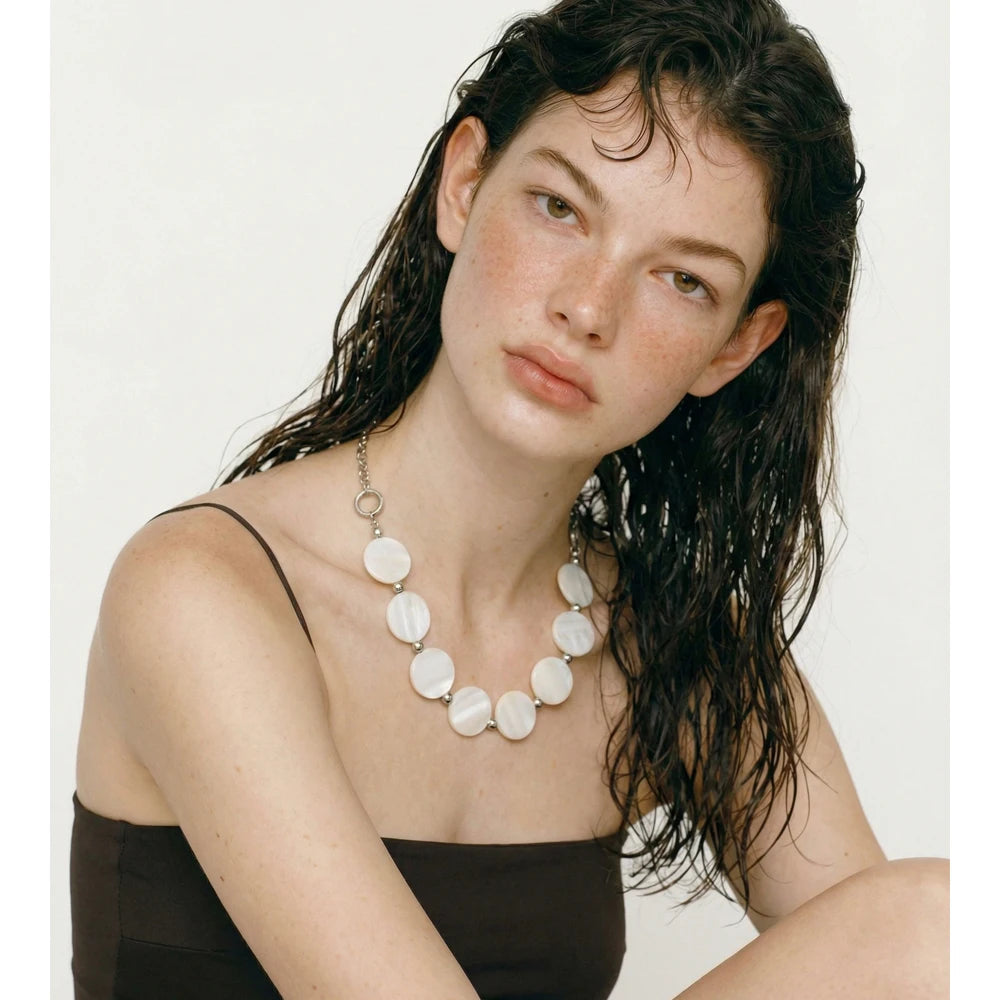 Collar de discos de concha natural · Marina