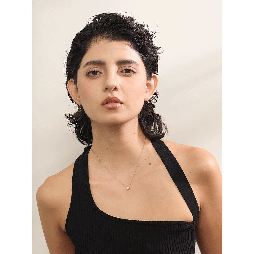 Collar con colgante de circonita en acero inoxidable