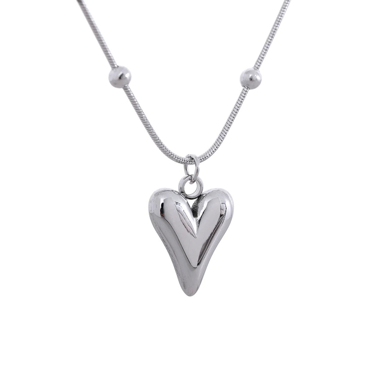 Collar con colgante de corazón en acero inoxidable