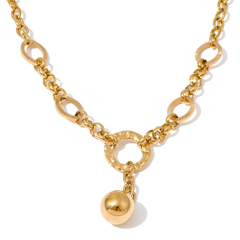 COLLAR DORADO CON ESLABONESDISEÑO MODERNO Y RESISTENTE