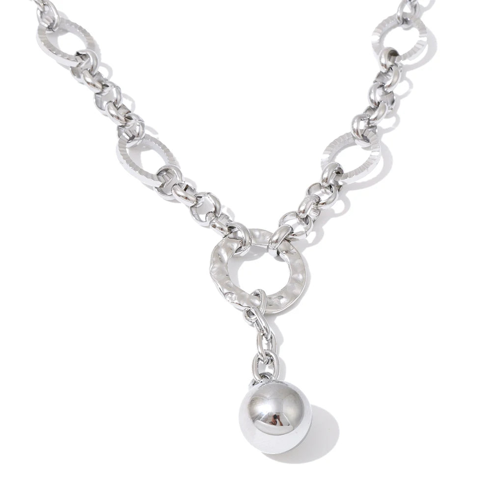 COLLAR DORADO CON ESLABONESDISEÑO MODERNO Y RESISTENTE