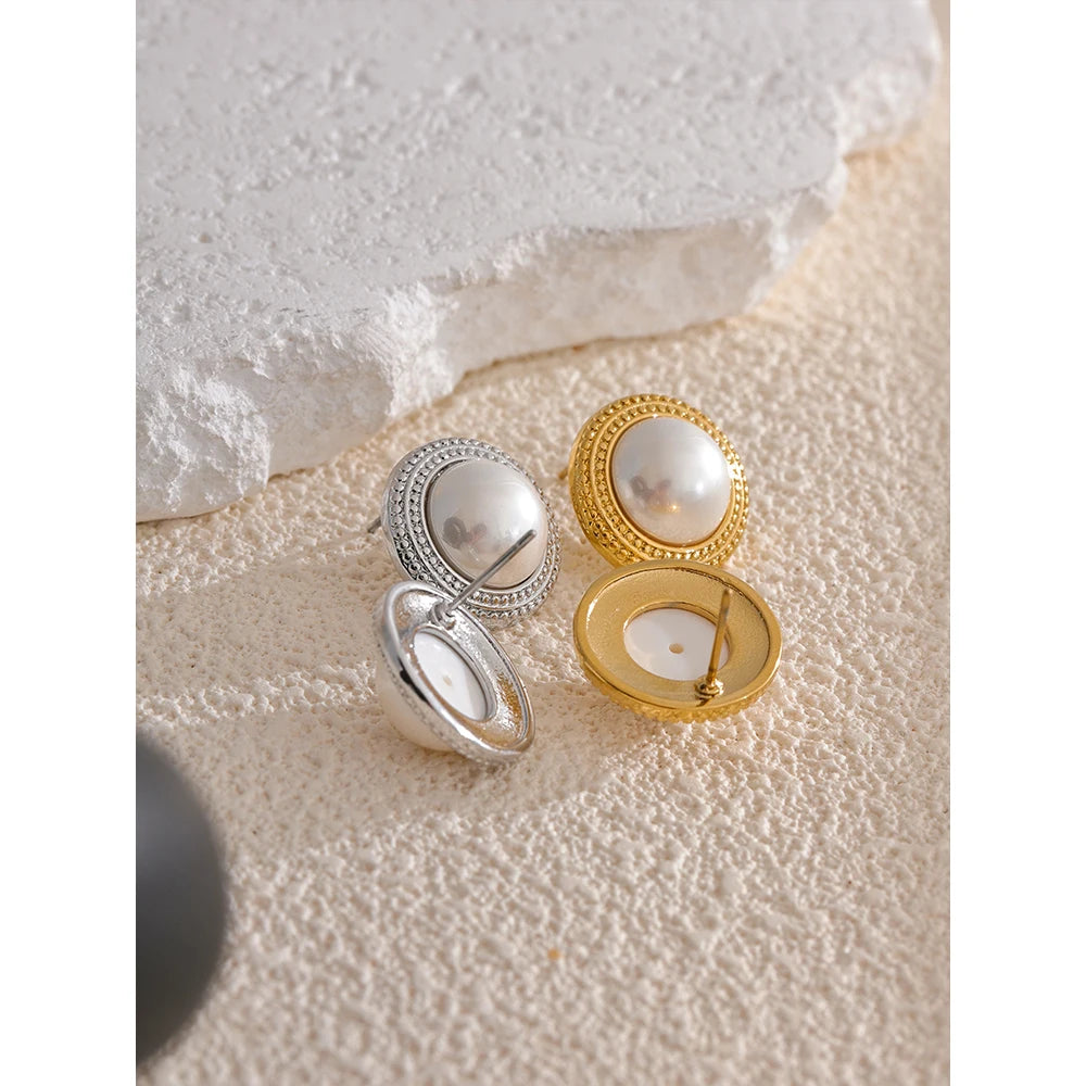 PENDIENTES PERLA VINTAGE DORADOS EN RELIEVE