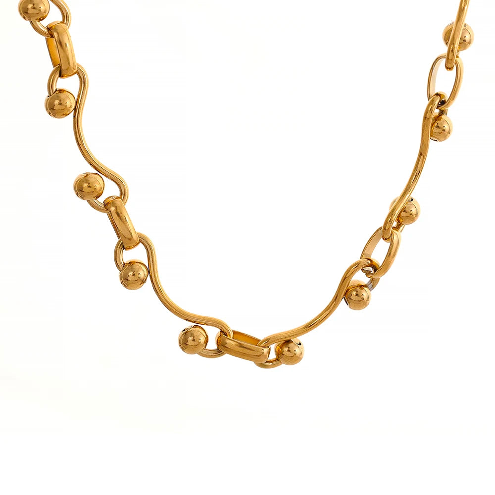 SET DE COLLAR Y PULSERA  DORADOS CON ESLABONES OVALADOS