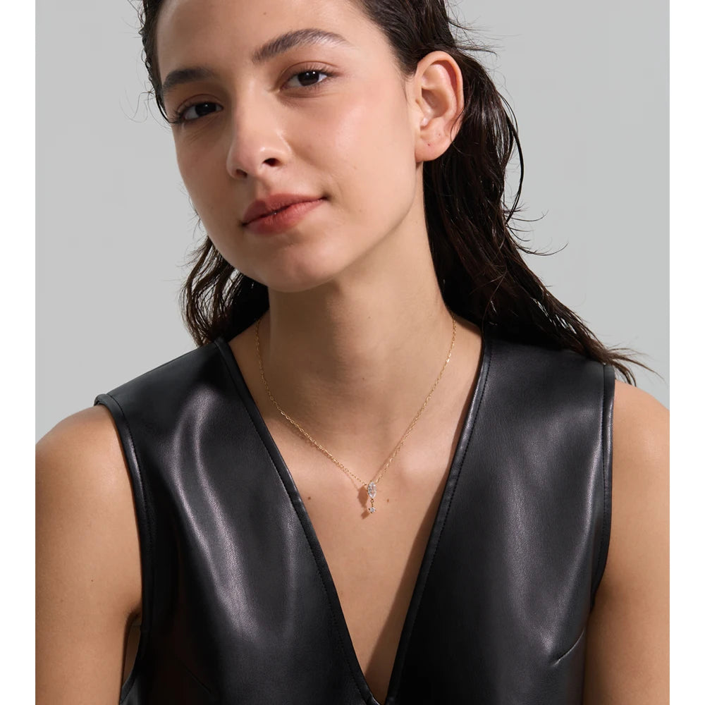 Collar con circonita en forma de gota en acero inoxidable