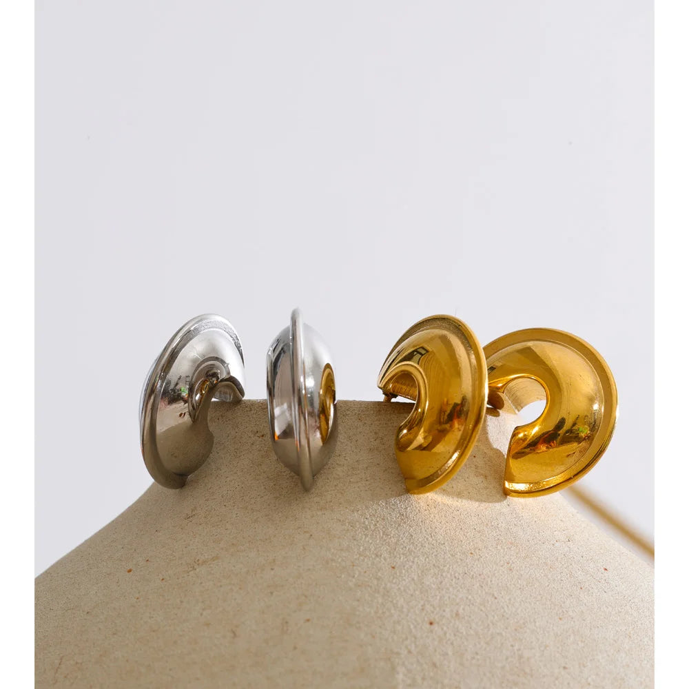 PENDIENTES ARO GRUESO LISO DORADO
