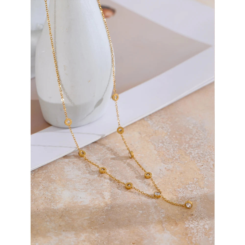 Collar de cadena con circonita en acero inoxidable