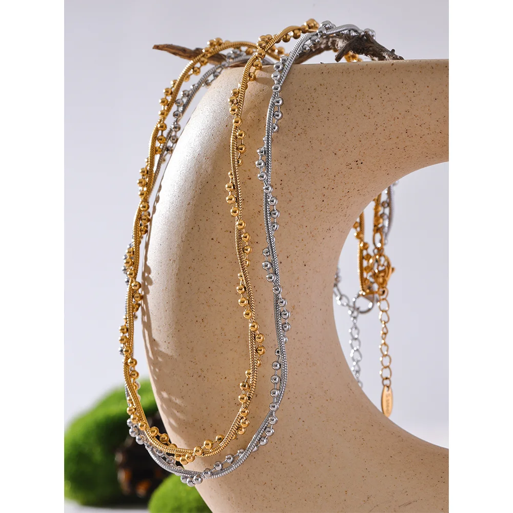 COLLAR TIPO CHOKER DORADO DOBLE CON CADENA FINA