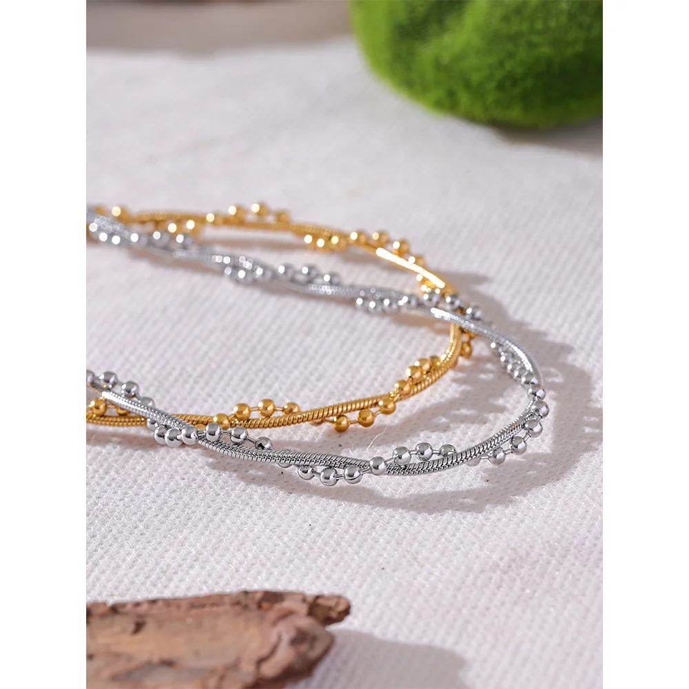 COLLAR TIPO CHOKER DORADO DOBLE CON CADENA FINA