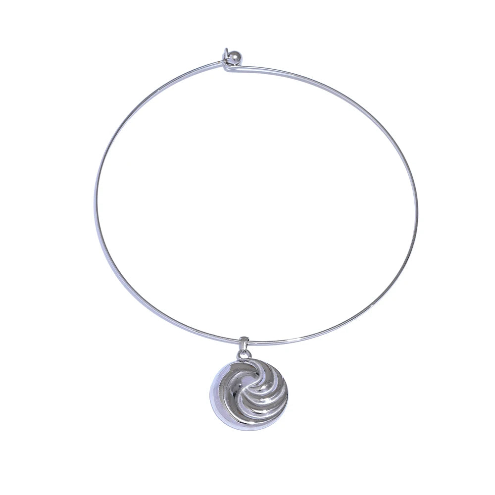 COLLAR GARGANTILLA DORADO RIGIDA CON MEDALLON EN ESPIRAL